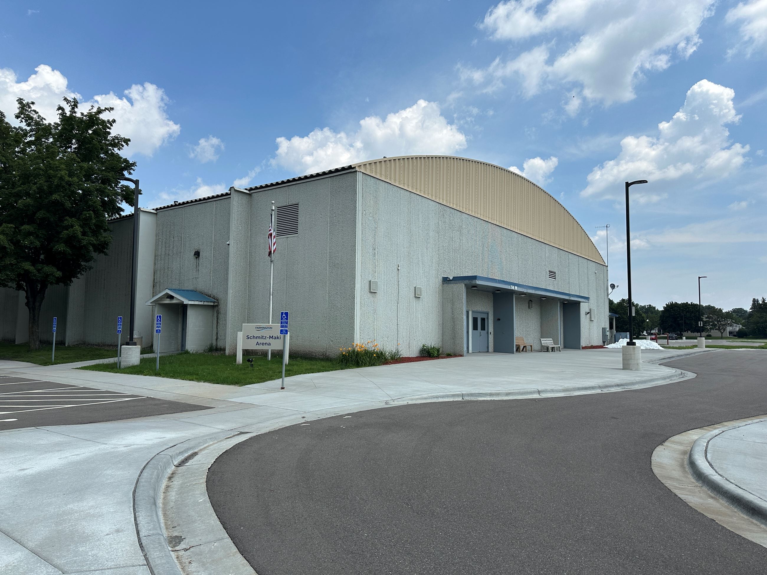 Schmitz-Maki Arena view from the corner showing the front and side entrances